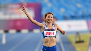 Nể phục Nguyễn Thị Oanh, thầy giáo ở TP.HCM tặng 1 tháng lương