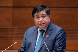 Đề xuất lắp điện mặt trời trên mái nhà các trụ sở hành chính ở TP.HCM