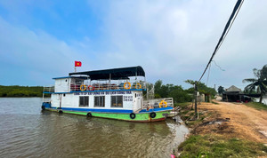 Vụ học sinh tử vong khi bắt ngao: Các tàu kinh doanh tự phát, mạnh ai nấy làm