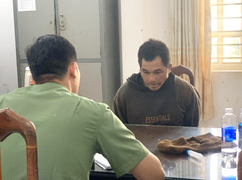 Thưởng nóng lực lượng truy bắt 3 kẻ bị truy nã vụ tấn công trụ sở xã ở Đắk Lắk