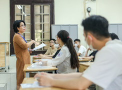 Lọt đề Văn, Toán tốt nghiệp: Đình chỉ 2 thí sinh, 6 cán bộ dừng nhiệm vụ coi thi