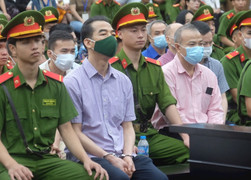 Xử vụ chuyến bay giải cứu: Doanh nghiệp nói bị ép đưa tiền, gây khó khăn cùng cực