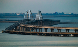 Nga tố tấn công khủng bố cầu Crimea, Ukraine nói gì?