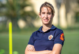 Cảnh sát làm trọng tài trận đấu lịch sử của đội tuyển nữ Việt Nam tại World Cup