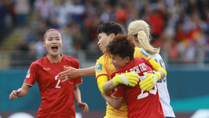 Chuyên gia quốc tế: Nể HLV Mai Đức Chung, tuyển nữ Việt Nam hay hơn kì vọng