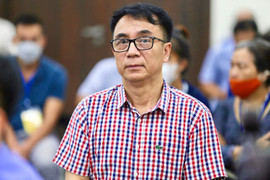 Cựu Cục phó Cục Quản lý thị trường Trần Hùng lĩnh 9 năm tù tội nhận hối lộ