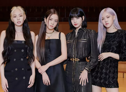 Doanh thu show diễn BlackPink tại Mỹ Đình gấp ba lần show ở Hàn Quốc