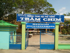 Lãnh đạo tỉnh Bắc Kạn dự Lễ khai giảng năm học mới 2023-2024