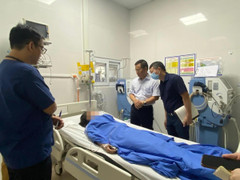 Cháy chung cư mini: Cặp vợ chồng dội nước, chui vào tủ quần áo chờ cứu hộ