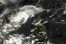 Bão số 5 giật cấp 10, cách Quảng Trị - Thừa Thiên Huế khoảng 200km
