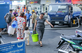 Mất nước gần nửa tháng, cư dân KĐT ở Hà Nội vẫn nhận hóa đơn cao gấp 6 lần