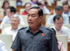 ĐBQH: 'U70 mà đi gác đêm, điều tiết giao thông thì rất phản cảm'