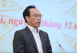 Chuyên gia: Không xử lý nghiêm học sinh hư, thầy cô nào dám đến trường