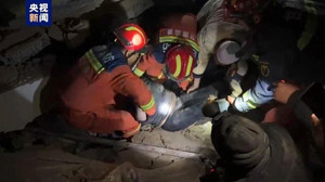 Động đất tại Trung Quốc: Số người thương vong tăng lên 137