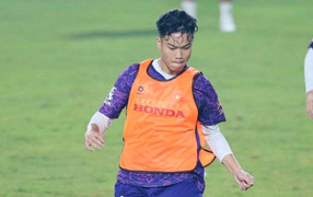 HLV Hoàng Anh Tuấn loại cầu thủ HAGL và Hà Nội FC khỏi danh sách U23 Việt Nam