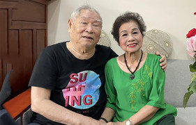 Chuyện của cặp đôi văn công Điện Biên