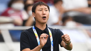 HLV Kim Sang-sik: Thành công như ông Park Hang Seo không dễ dàng