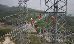 Đường dây 500kV mạch 3 được vận hành, miền Bắc còn nguy cơ thiếu điện?