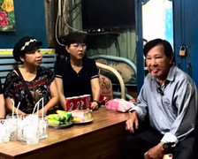 Nữ nghệ sĩ từng nhận cát-xê 1 cây vàng/đêm hát, giờ đi dọn vệ sinh, làm móng dạo