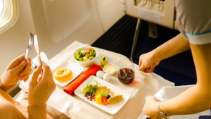 Vì sao máy bay vẫn cất cánh được trong sương mù dày đặc?