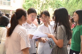 Cách tính điểm xét tuyển lớp 10 tại Hà Nội và TP.HCM