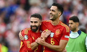 Đội tuyển Tây Ban Nha thắng đậm nhưng đừng vội mừng