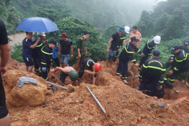 Không thu viện phí các nạn nhân vụ sạt lở đất ở Hà Giang
