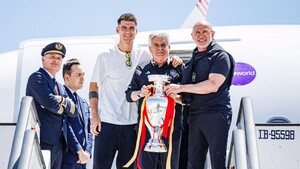 'Nhà vua' châu Âu về nhà, sẵn sàng đại náo Madrid