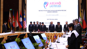 Bộ trưởng Ngoại giao các nước ASEAN mặc niệm Tổng bí thư Nguyễn Phú Trọng