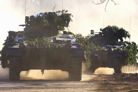 Xe tăng Đức quay lại chiến trường Kursk sau 80 năm