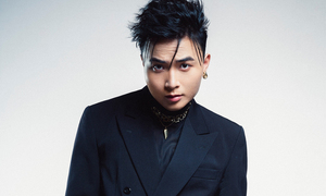 Khỏe đẹp 24h: Sở hữu 2 bản hit, HuyR vẫn đi bốc vác, ở nhà thuê