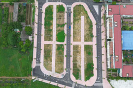 Đất đấu giá cao bất thường: Bóp méo thị trường, dập tắt giấc mơ an cư