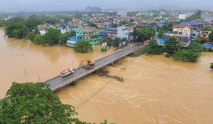 Lũ trên sông Cầu tại TP Thái Nguyên đang giảm nhưng vẫn ở mức cao