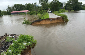'Khẩn trương khắc phục hậu quả bão lũ, nhanh chóng ổn định đời sống Nhân dân'