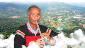 Dân làng bảo vệ rừng thiêng