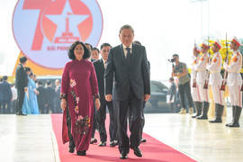 Ngắm từ trên cao những cây cầu ở Hà Nội bắc qua sông Hồng