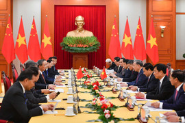 Thủ tướng Trung Quốc Lý Cường rời Hà Nội, kết thúc tốt đẹp chuyến thăm Việt Nam