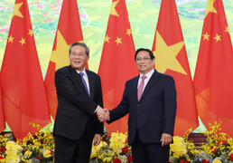 Thủ tướng Trung Quốc Lý Cường rời Hà Nội, kết thúc tốt đẹp chuyến thăm Việt Nam