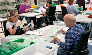 Tổng thống Putin chúc mừng ông Trump 