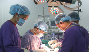 Kỳ tích y học Việt Nam: Những bệnh nhân được ghép nhiều tạng cùng lúc