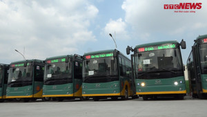 Một ngày đi làm bằng tuyến Metro số 1 Bến Thành - Suối Tiên