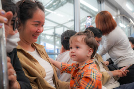 Một ngày đi làm bằng tuyến Metro số 1 Bến Thành - Suối Tiên
