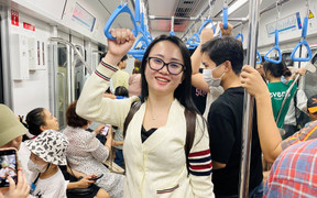 Một ngày đi làm bằng tuyến Metro số 1 Bến Thành - Suối Tiên