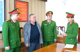 Giám đốc công ty xây dựng làm giả hồ sơ, trúng 3 gói thầu trị giá 26 tỷ đồng