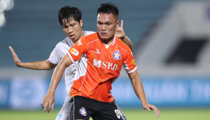 Cựu tuyển thủ Việt Nam bị kỷ luật, CLB Đà Nẵng lâm nguy