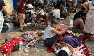 Myanmar: Chạy đua cứu người mắc kẹt trong các tòa chung cư sập đổ sau động đất 