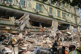 Bộ Quốc phòng và Bộ Công an cử đoàn công tác hỗ trợ Myanmar khắc phục động đất