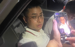 Cô giáo của Thiếu tá Nguyễn Đăng Khải nghẹn ngào: 'Em nhờ tôi cuối năm đi đón dâu'