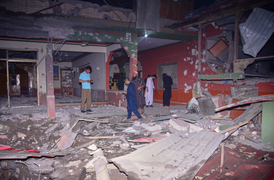 Xung đột Ấn Độ - Pakistan: Không kích kéo dài, Tổng thống Trump đề nghị hỗ trợ