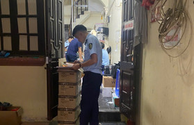 Chuyển vụ việc cửa hàng Trung Hiếu nghi bán xe điện giả sang công an điều tra